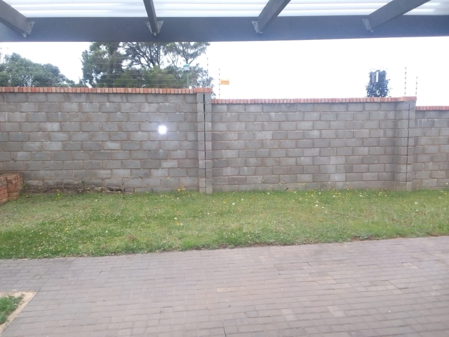 To Let 3 Bedroom Property for Rent in Gonubie Eastern Cape